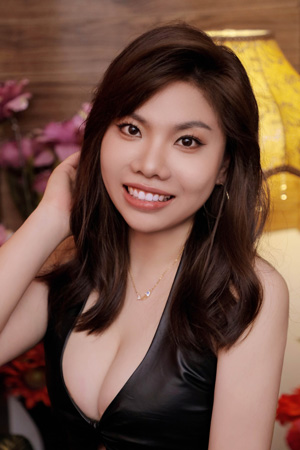 Dating and Reviewing Asian Women